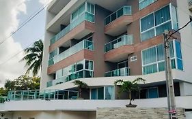 Porto de Galinhas Flat no centro com varanda